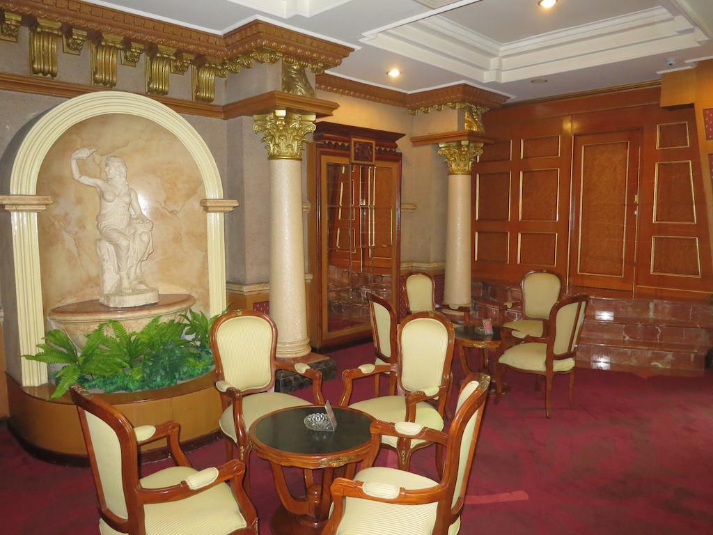 Gajahmada Graha Hotel Malang Kültér fotó